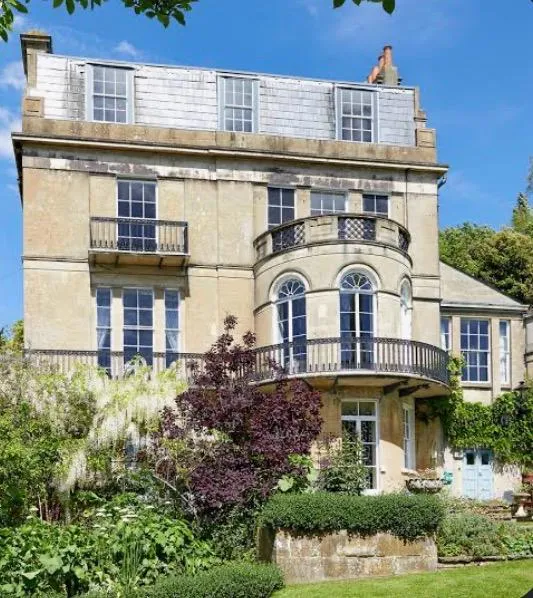 How to Choose a Builder in Bath: 10 Questions to Ask Before You Hire — guide by Aspect Builds, Bath